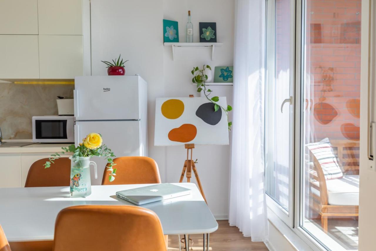 Апартаменты New Apartament Тирана Экстерьер фото