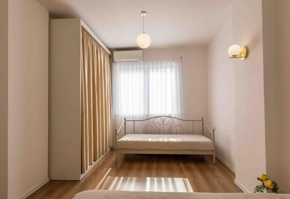 Апартаменты New Apartament Тирана Экстерьер фото
